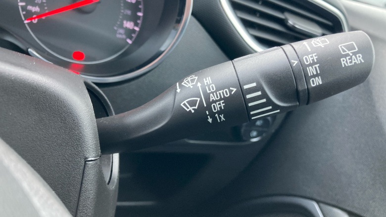 Vauxhall Crossland 1.2 Turbo Ultimate 5dr Petrol Hatchback